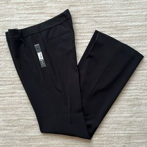TAHARI Hazel Black Dress Pants Slacks Flared Leg Lightweight Pockets Size 4